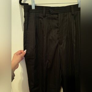 Elegant Vintage Black Pinstripe Pleated Trousers